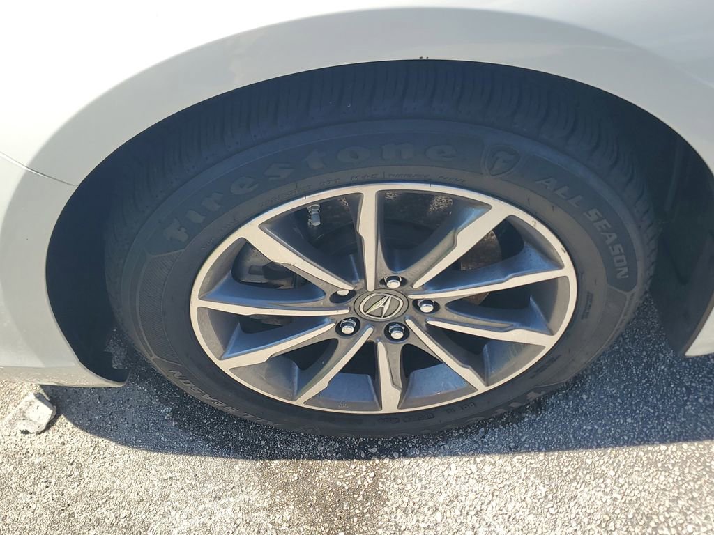 Used 2019 Acura TLX FWD image 4
