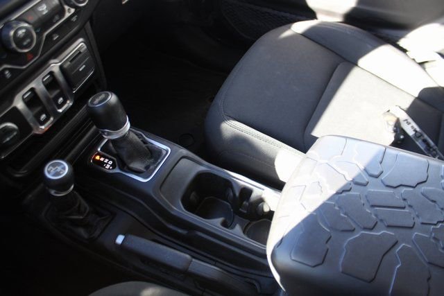 Used 2022 Jeep Wrangler Sport S image 21