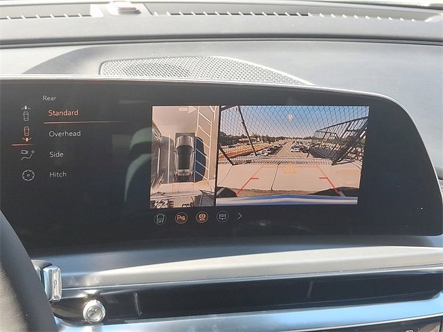 New 2026 Cadillac Lyriq Luxury image 16