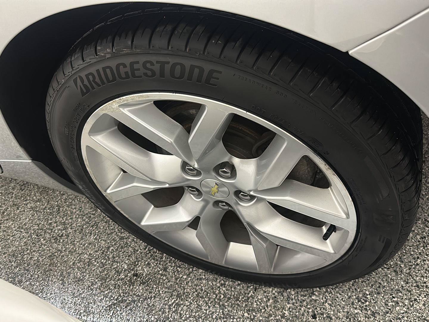 Used 2018 Chevrolet Impala Premier FWD image 11