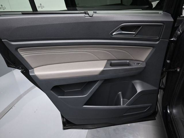 Used 2022 Volkswagen Atlas SE w/ Panoramic Sunroof Package image 30