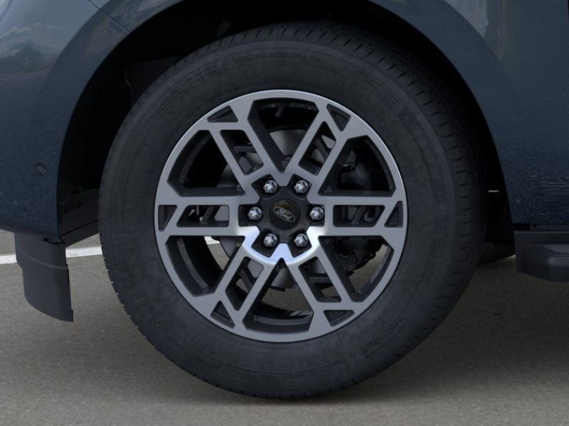 New 2026 Ford Expedition Active image 19