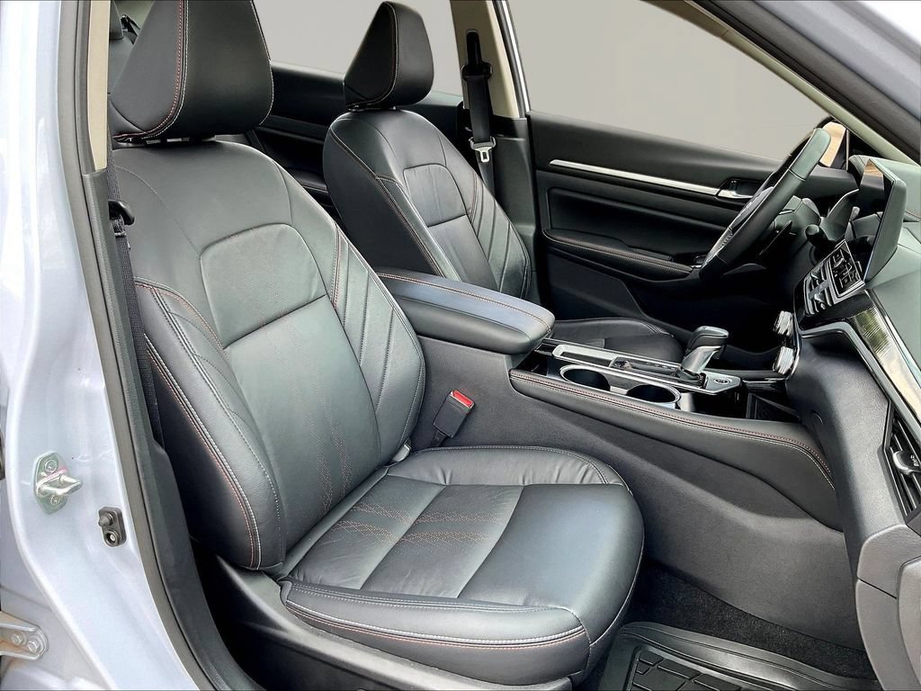 Certified 2024 Nissan Altima 2.5 SR w/ SR Premium Package FWD image 31