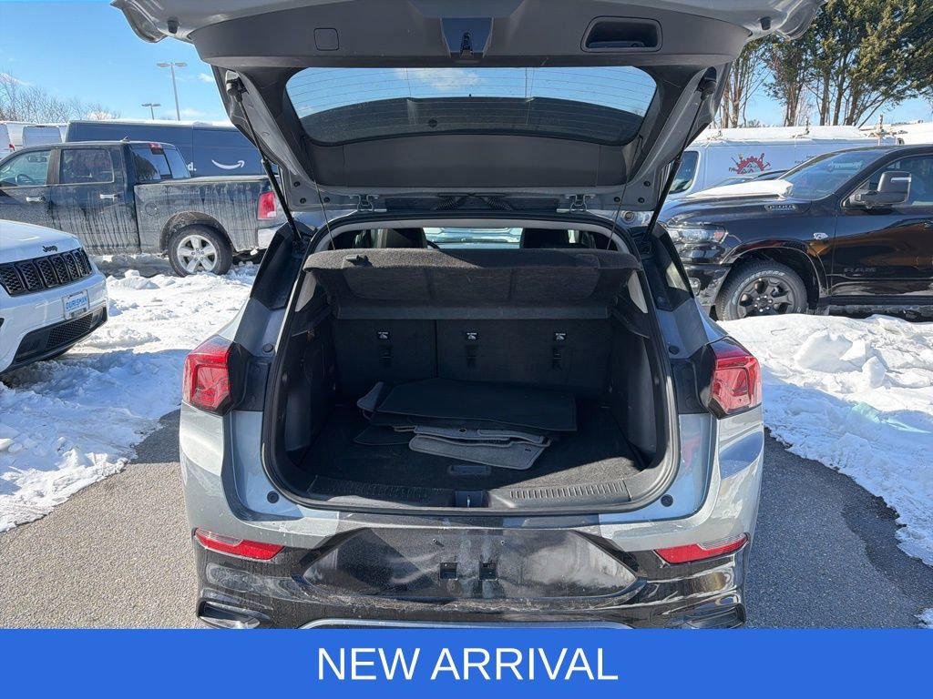 Used 2024 Buick Encore GX Sport Touring image 10