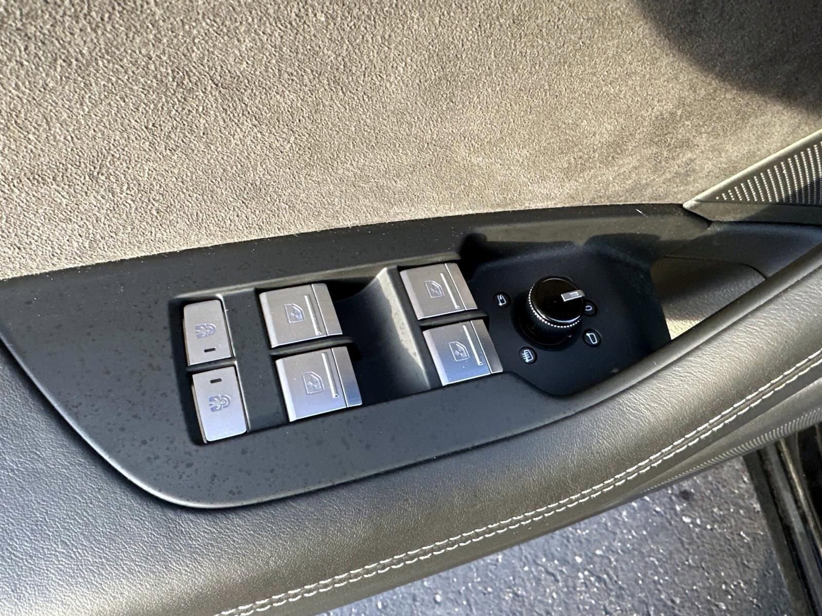 Used 2022 Audi A6 3.0T Prestige image 13