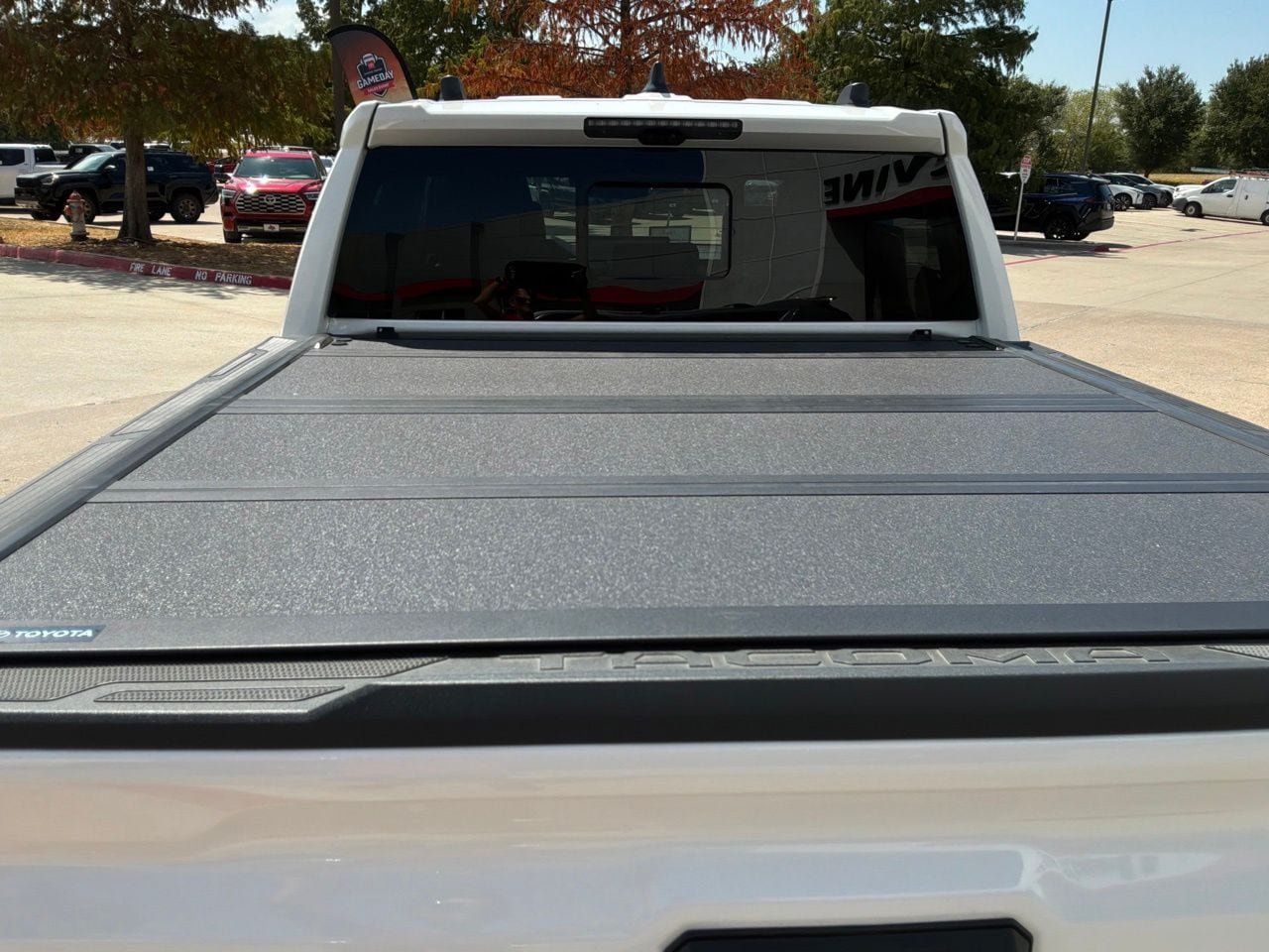 Used 2024 Toyota Tacoma TRD Off-Road w/ TRD Off Road Premium Package AWD/4WD image 12