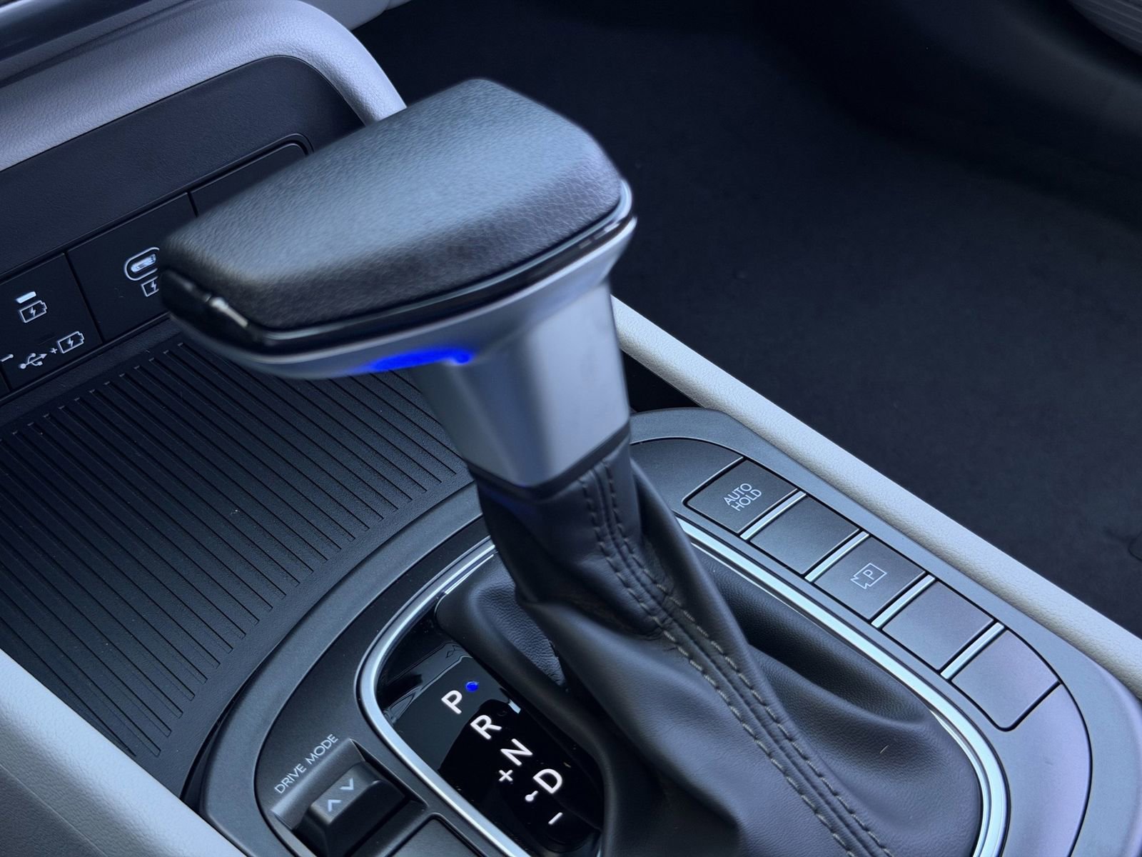 New 2026 Hyundai Kona SE FWD image 16