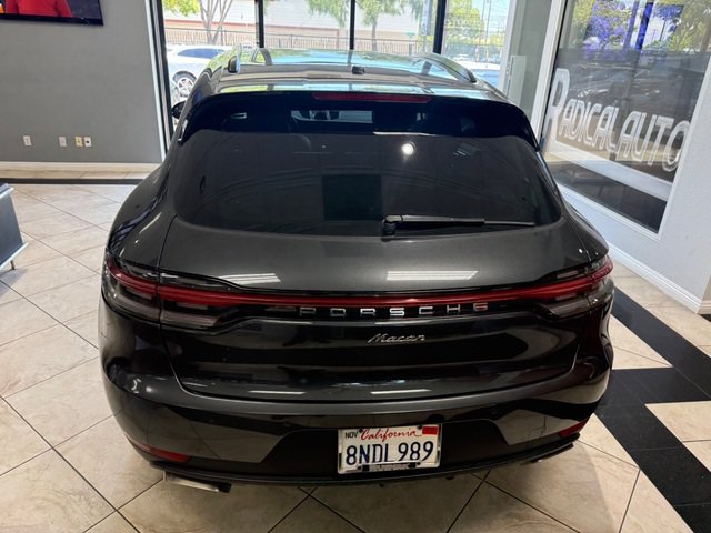 Used 2020 Porsche Macan AWD/4WD image 26