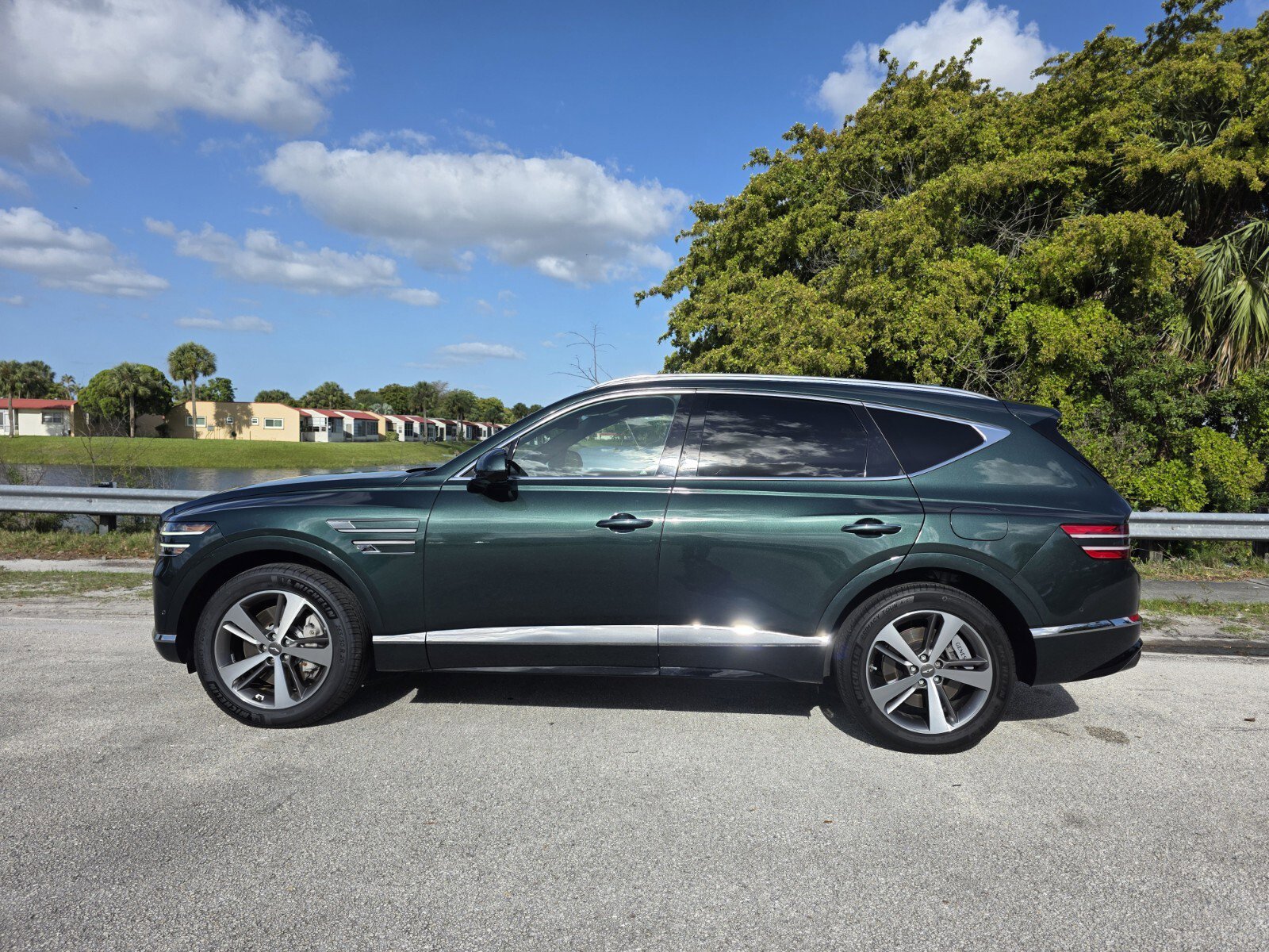 Used 2023 Genesis GV80 3.5T image 7