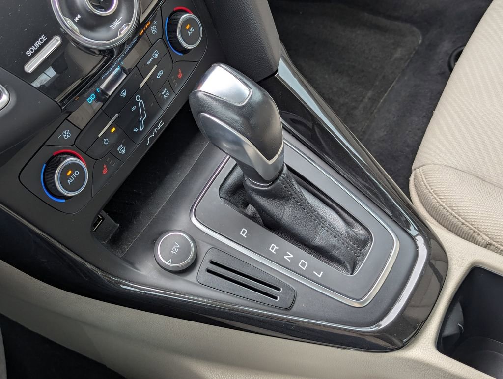 Used 2016 Ford Focus Electric Hatchback image 16