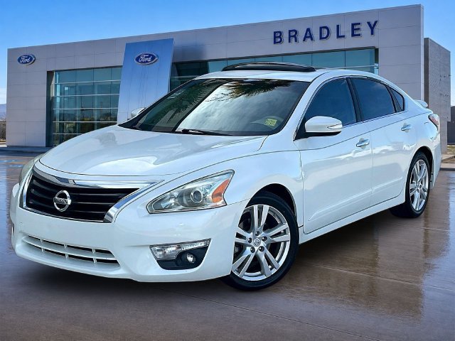 Used 2015 Nissan Altima 3.5 SL FWD image 3