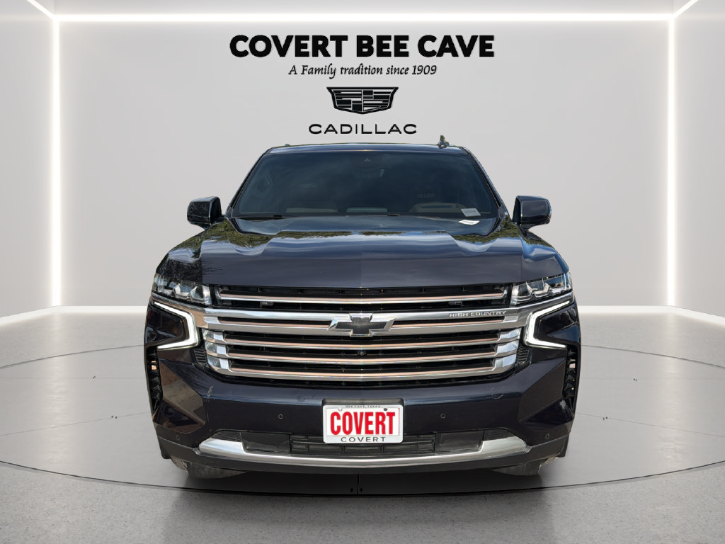 Used 2023 Chevrolet Suburban High Country w/ LPO, Illumination Package AWD/4WD image 2
