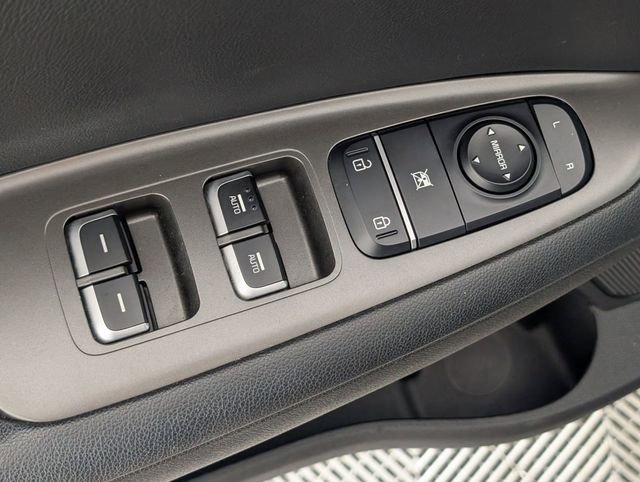 Used 2019 Kia Optima S w/ S Panoramic Sunroof Package FWD image 11