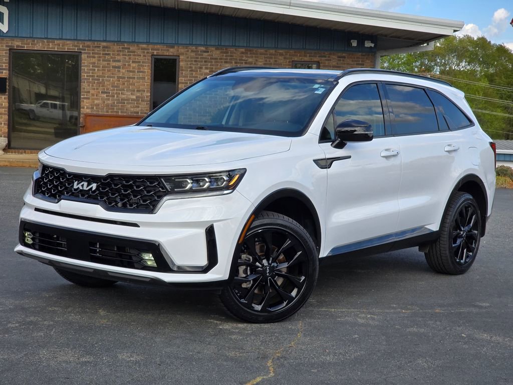 Used 2023 Kia Sorento SX