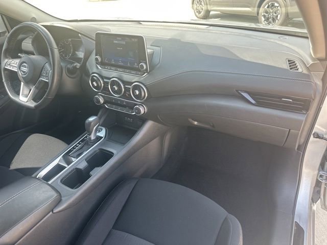 Used 2022 Nissan Sentra SV image 35
