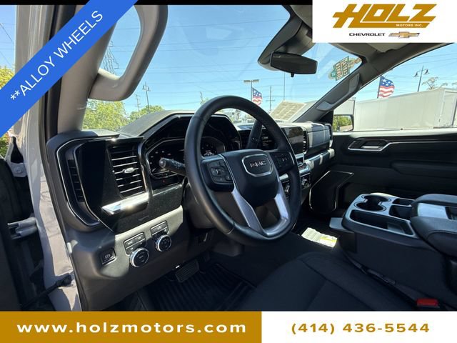 Certified 2024 GMC Sierra 1500 Elevation w/ X31 Off-Road Package AWD/4WD image 11