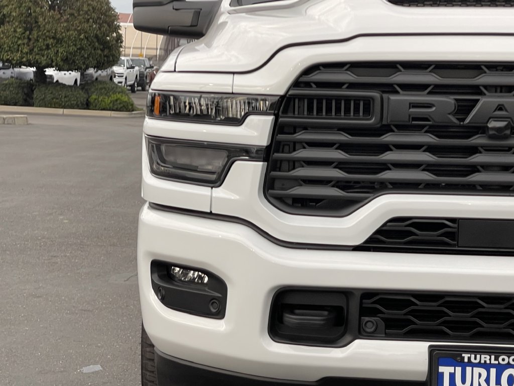 New 2026 RAM 2500 Tradesman AWD/4WD image 6