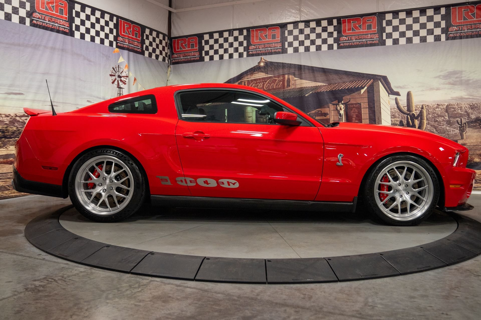 Used 2012 Ford Mustang Shelby GT500 w/ Electronics Pkg RWD image 7