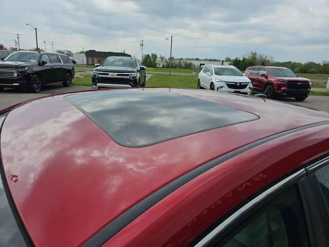 Used 2013 Chevrolet Impala LT w/ LT Sunroof Package FWD image 11