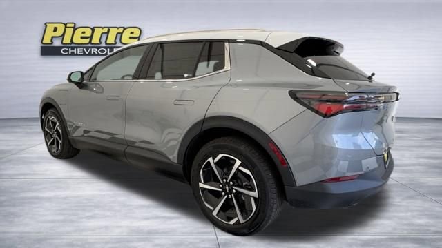 New 2026 Chevrolet Equinox EV LT FWD image 2