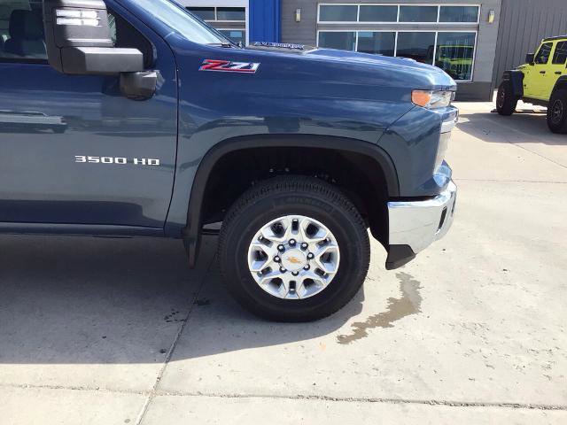 New 2026 Chevrolet Silverado 3500 LT AWD/4WD image 19