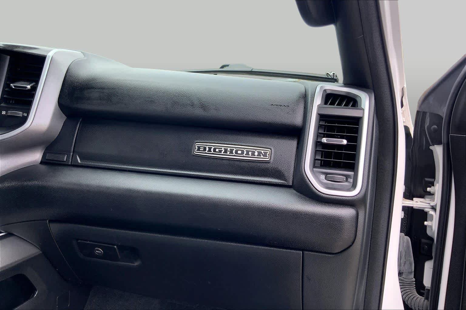 Used 2022 RAM 1500 Big Horn AWD/4WD image 18