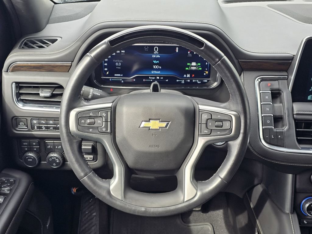 Used 2023 Chevrolet Tahoe Premier w/ Advanced Technology Package AWD/4WD image 15