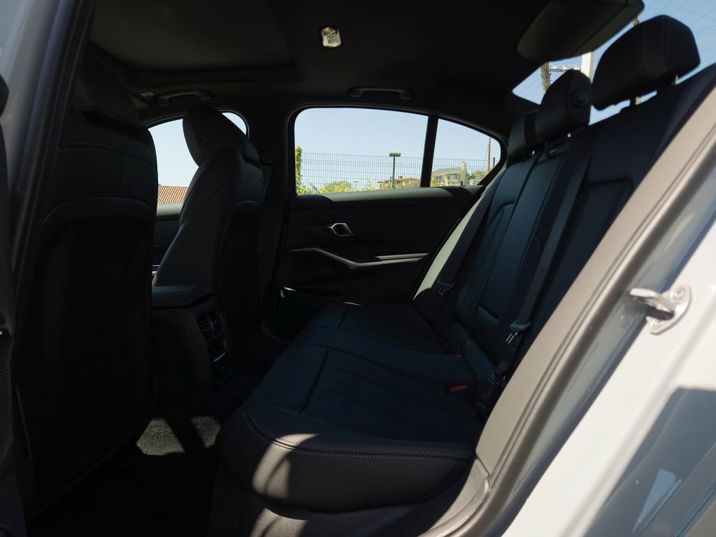 New 2026 BMW 330i xDrive Sedan w/ M Sport Package image 8