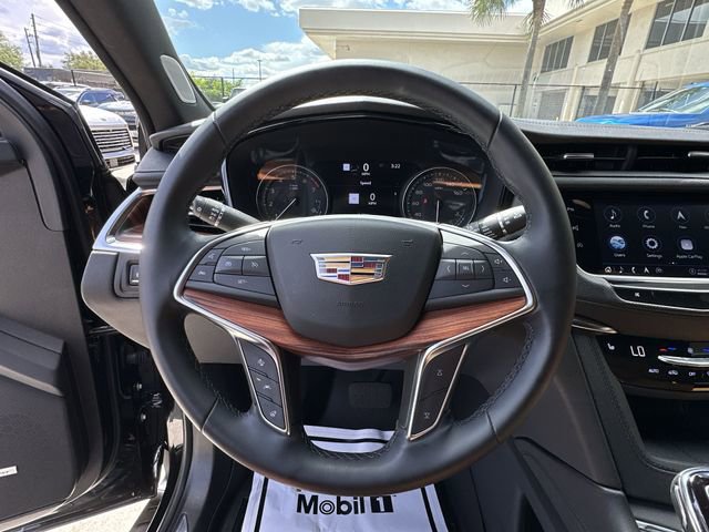 Certified 2025 Cadillac XT5 Premium Luxury w/ Technology Package image 22