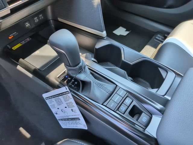 Used 2026 Toyota Camry SE w/ Convenience Package FWD image 19