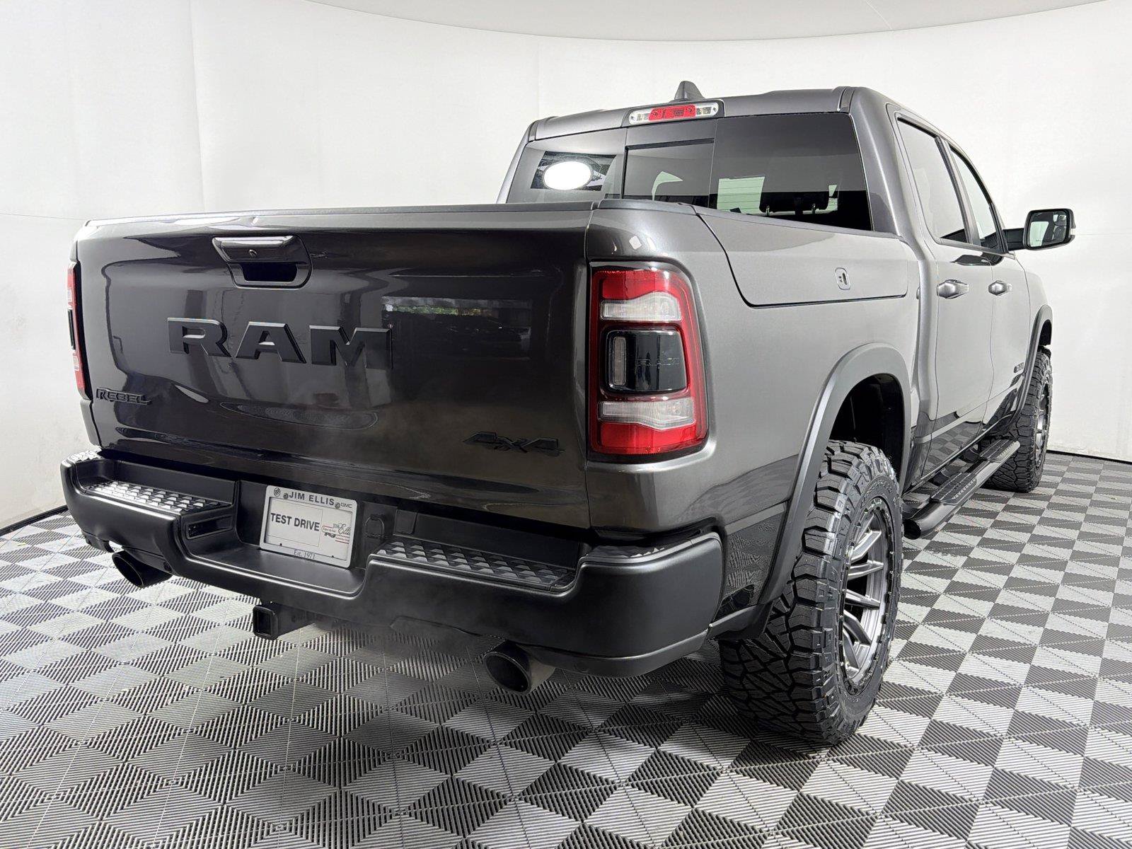 Used 2020 RAM 1500 Rebel w/ Rebel Level 2 Equipment Group AWD/4WD image 6