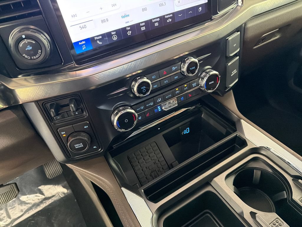 New 2026 Ford F350 King Ranch w/ Chrome Package AWD/4WD image 17