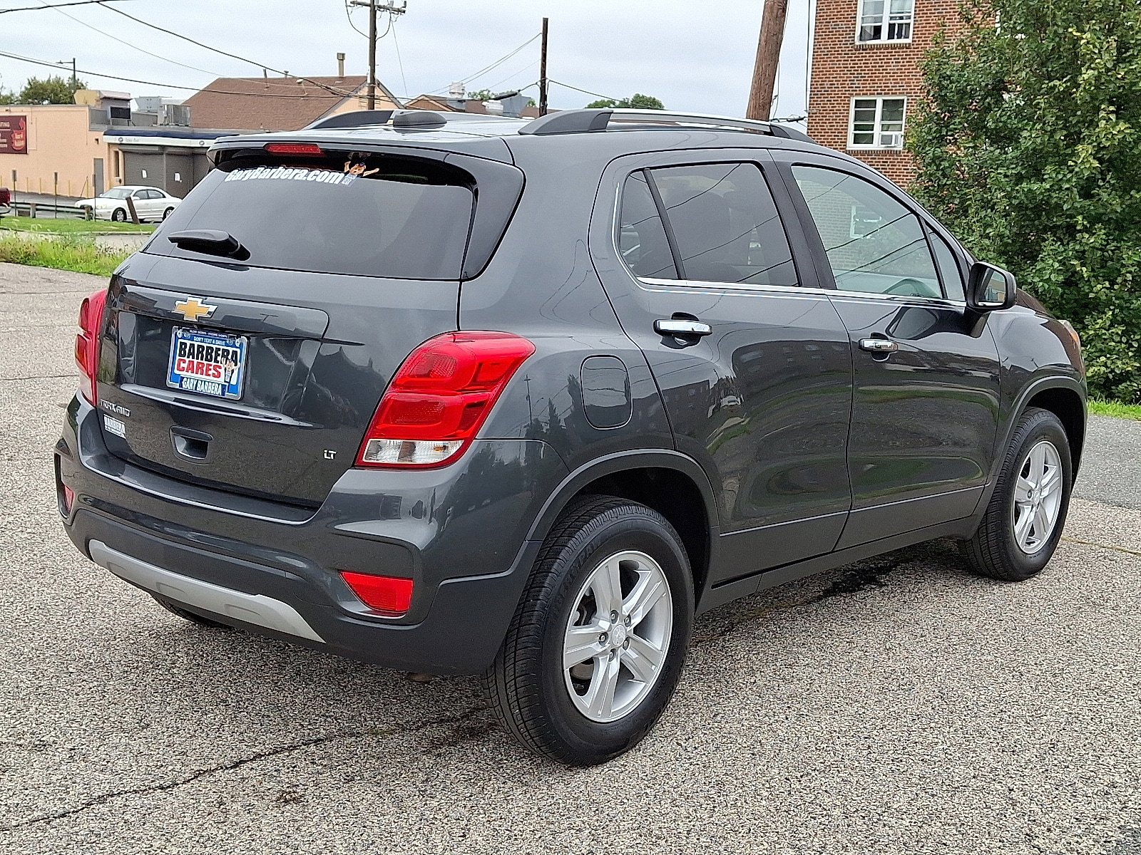 Used 2020 Chevrolet Trax LT w/ LT Convenience Package image 6