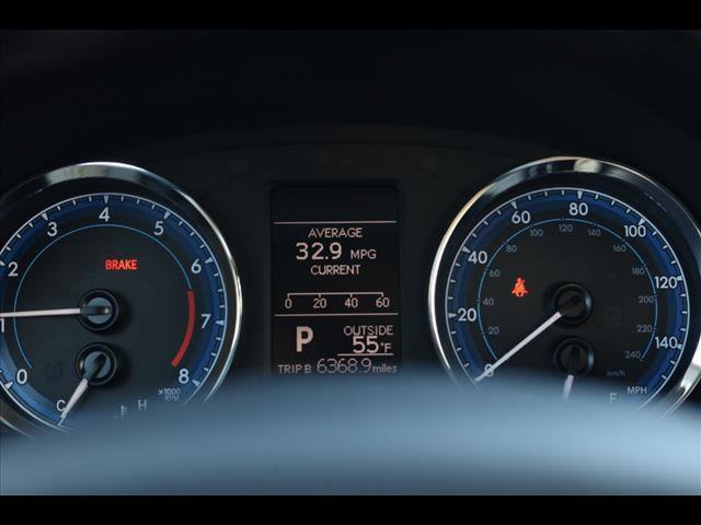 Used 2017 Toyota Corolla LE image 11