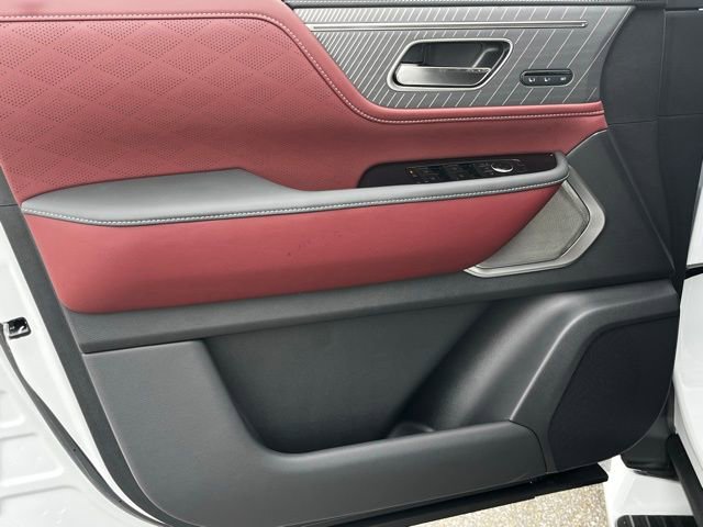 New 2026 INFINITI QX80 Autograph image 9