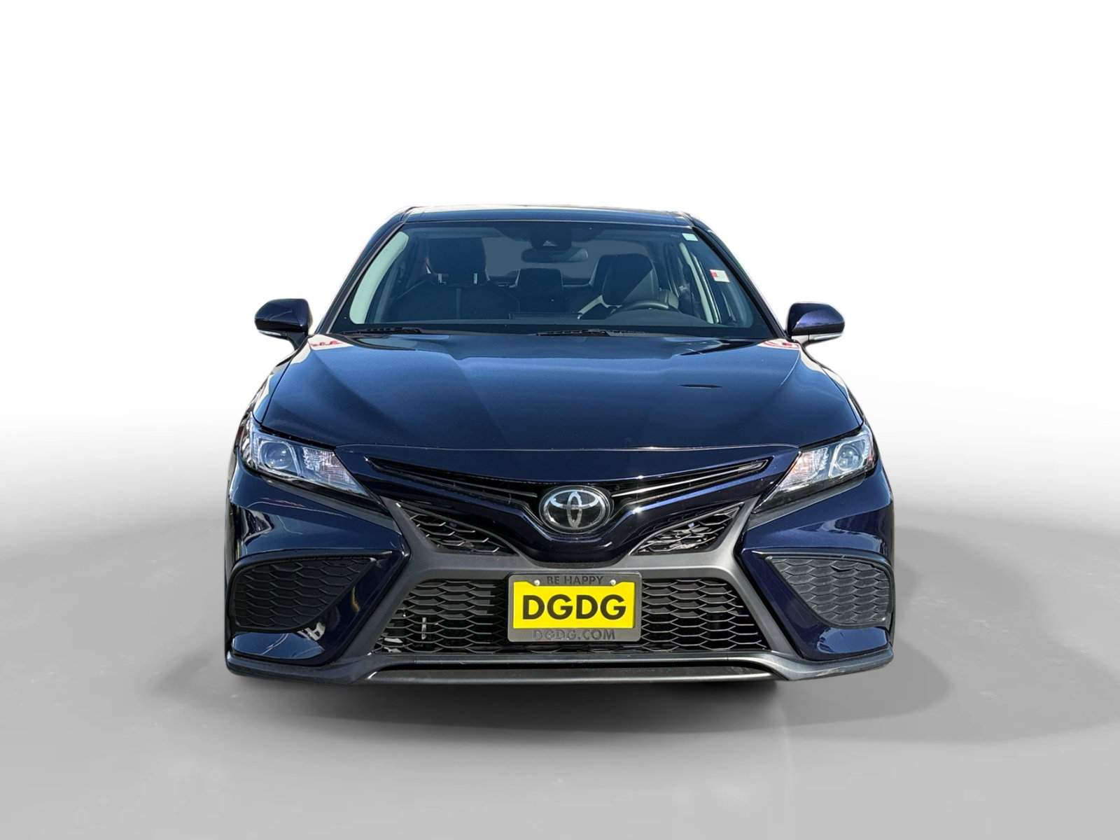 Used 2022 Toyota Camry SE image 8