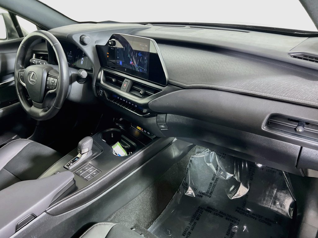 Used 2025 Lexus UX 300h AWD w/ Cold Area Package image 27