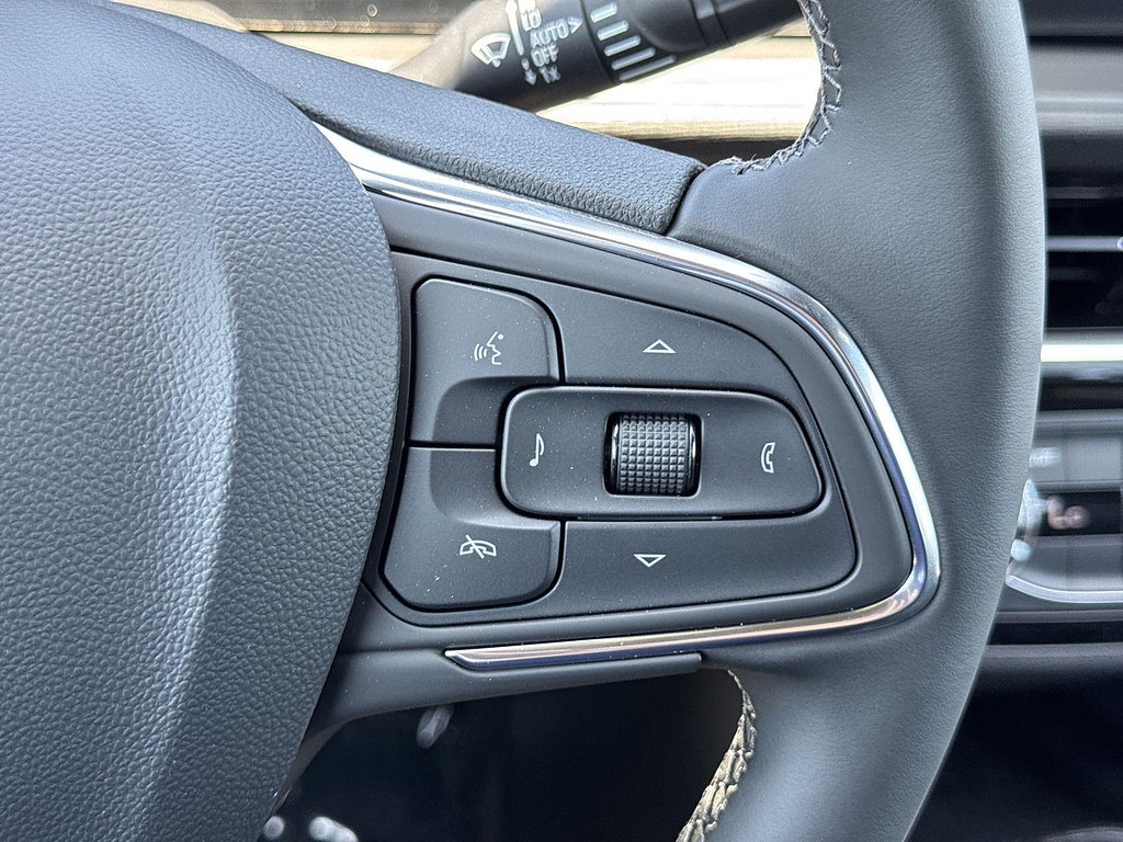 New 2026 Buick Envista Sport Touring w/ Convenience II Package FWD image 10
