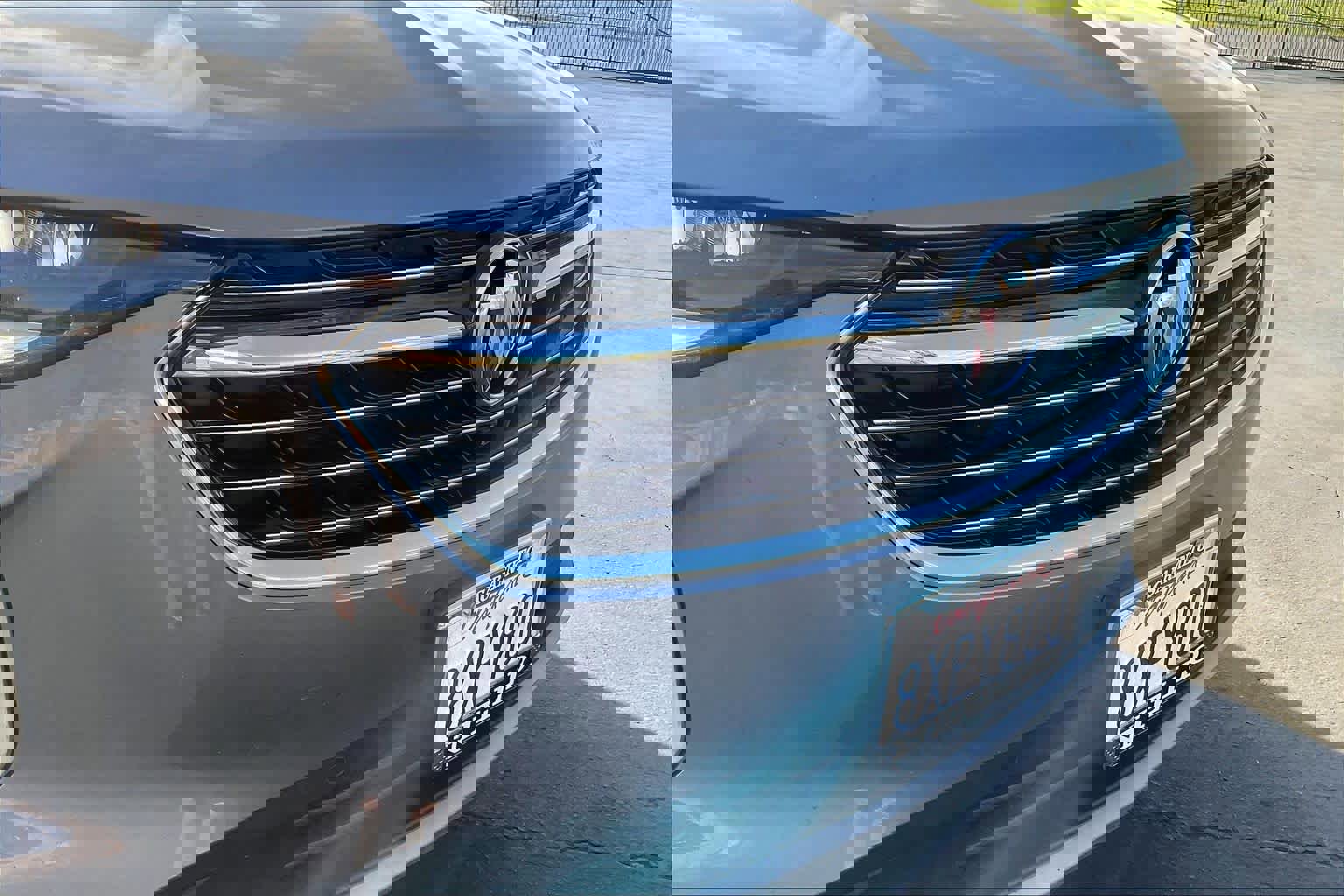 Used 2021 Buick Envision Essence w/ Technology Package I image 31