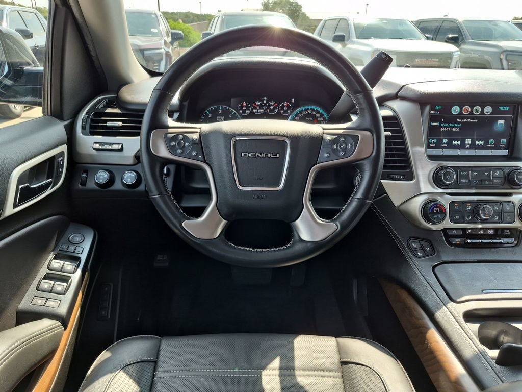 Used 2019 GMC Yukon XL Denali AWD/4WD image 34
