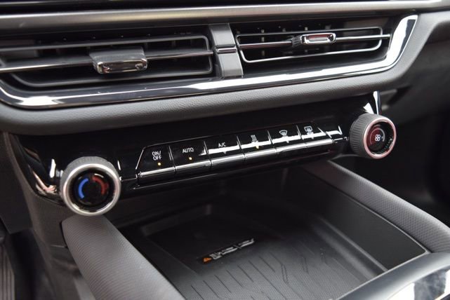 Used 2025 Chevrolet Equinox EV RS image 55