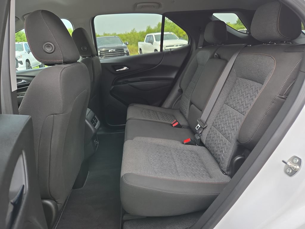 Certified 2024 Chevrolet Equinox LT FWD image 28
