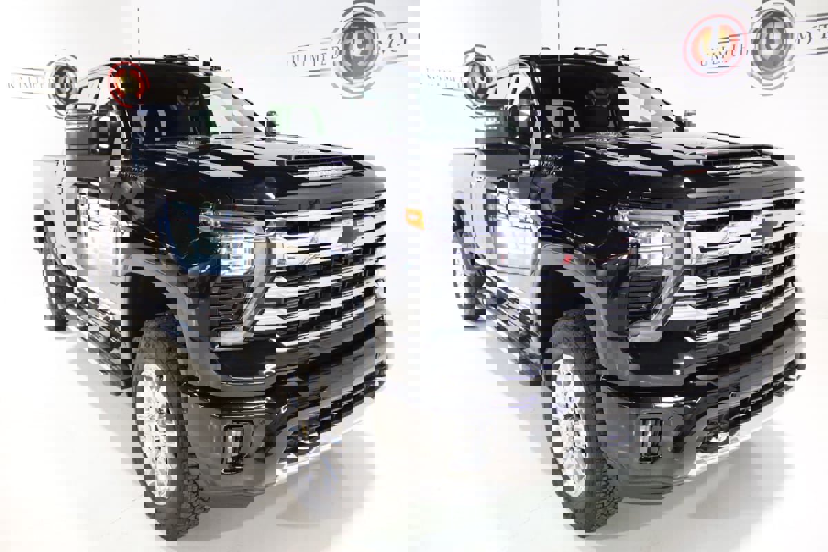 Used 2025 Chevrolet Silverado 2500 High Country w/ Technology Package image 27