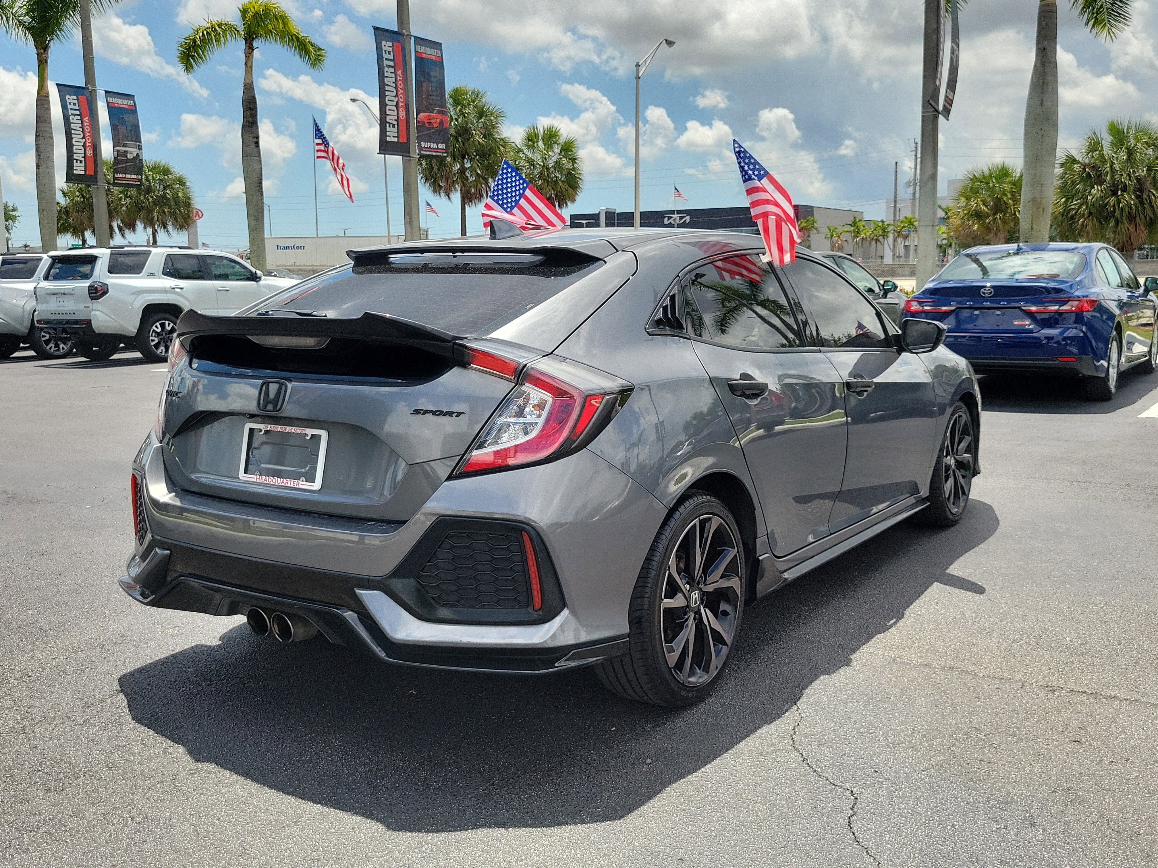 Used 2018 Honda Civic Sport image 11