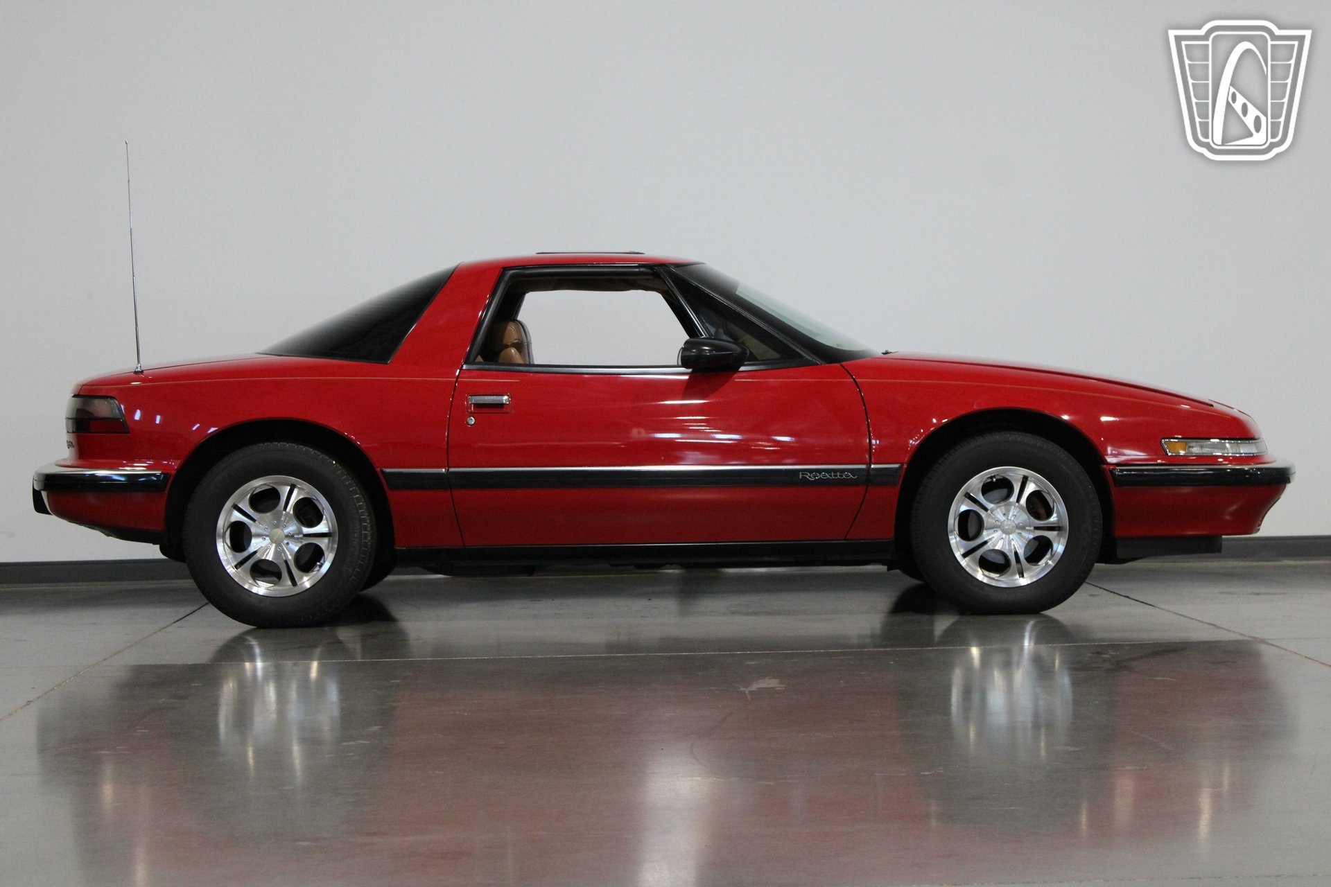Used 1989 Buick Reatta Coupe FWD image 24