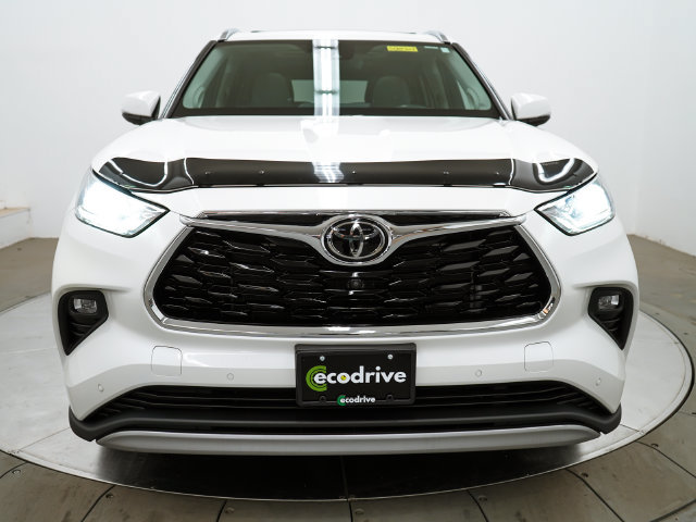 Used 2021 Toyota Highlander Platinum AWD/4WD image 2