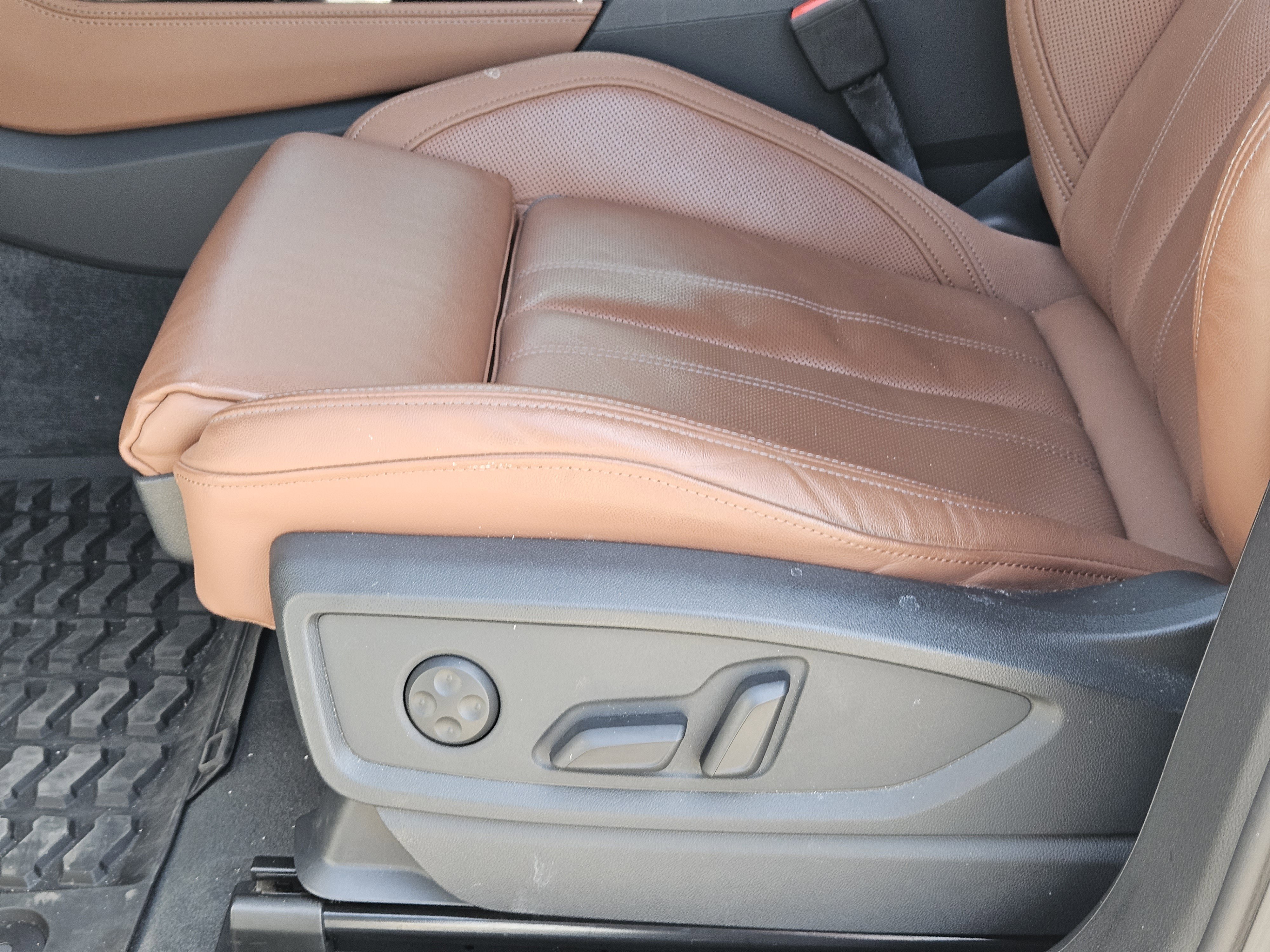 Used 2022 Audi Q5 2.0T Prestige image 24