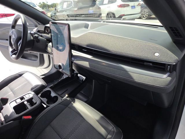 Used 2025 Ford Mustang Mach-E GT image 24