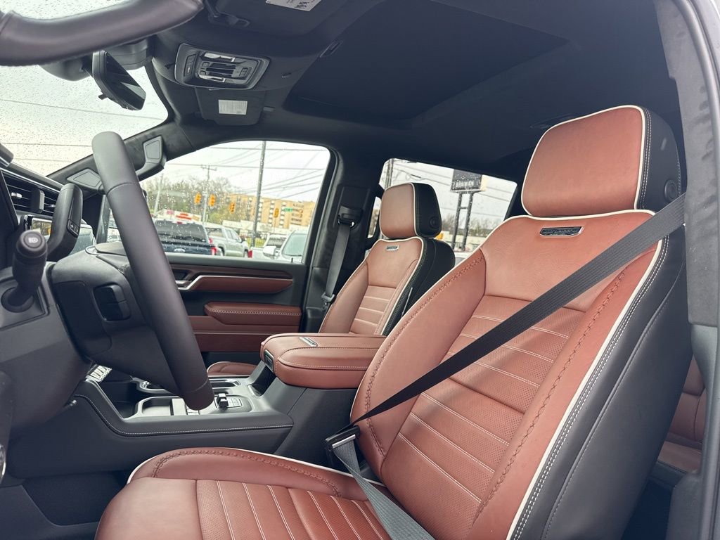 New 2026 GMC Sierra 3500 Denali Ultimate image 18