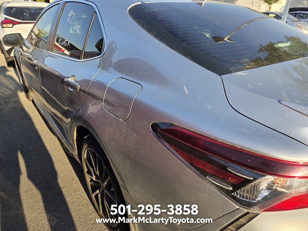 Used 2023 Toyota Camry SE FWD image 5